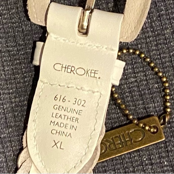 Vintage Cherokee White Braided Leather Belt 616-302 - Picture 3 of 5